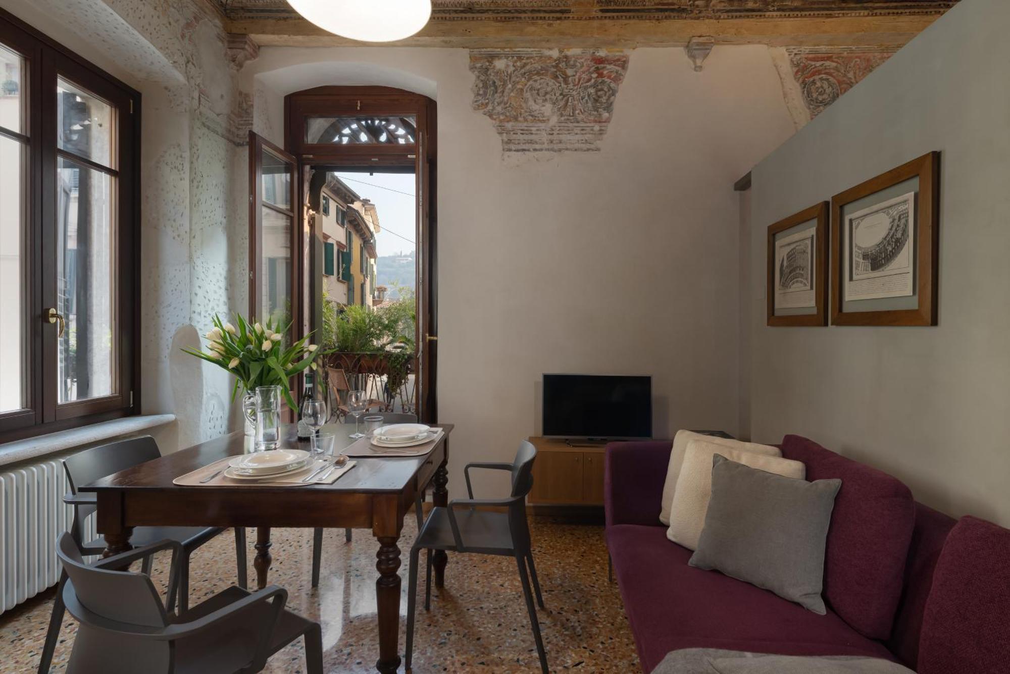 Residenza Roccamaggiore Verona Exterior foto