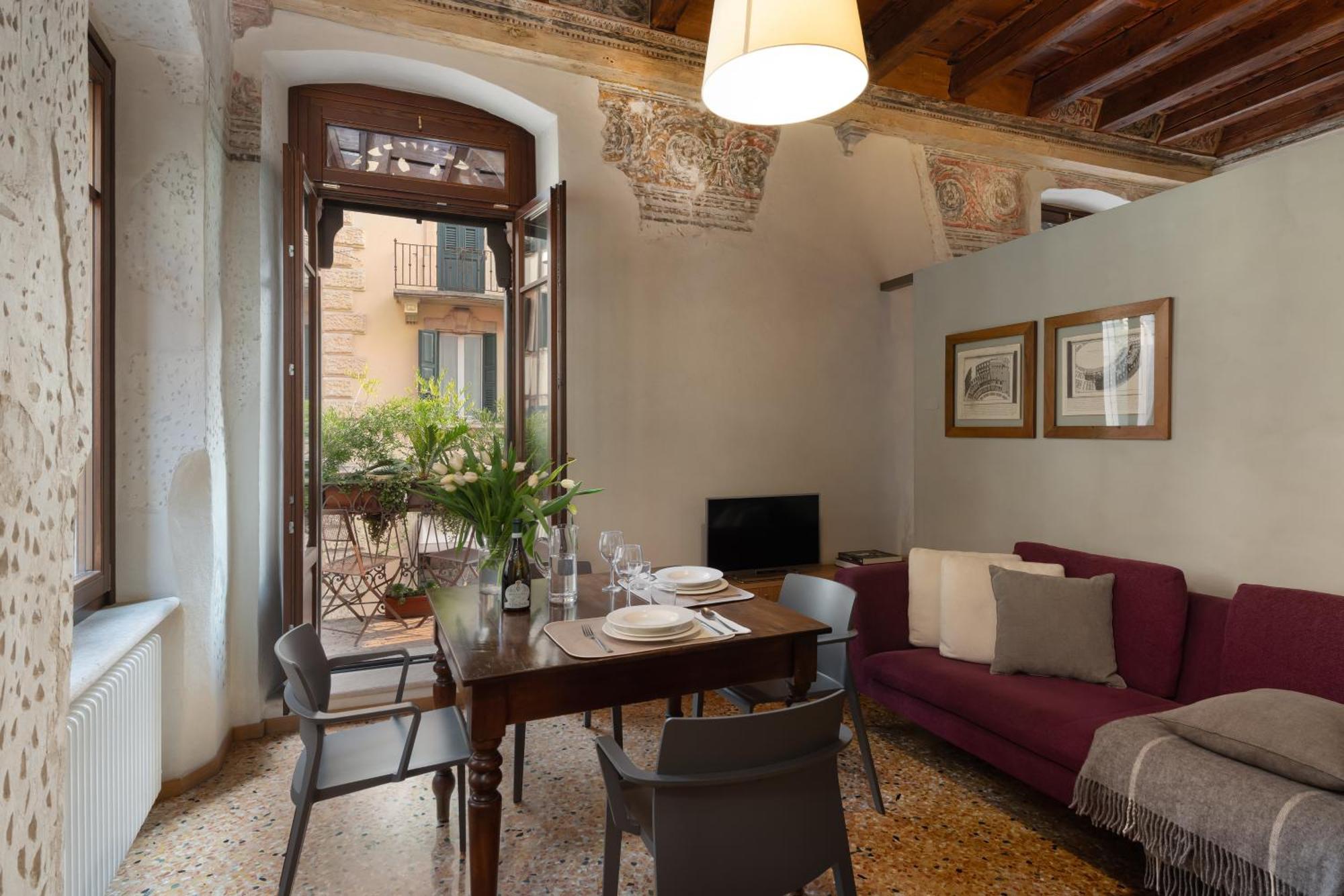 Residenza Roccamaggiore Verona Exterior foto